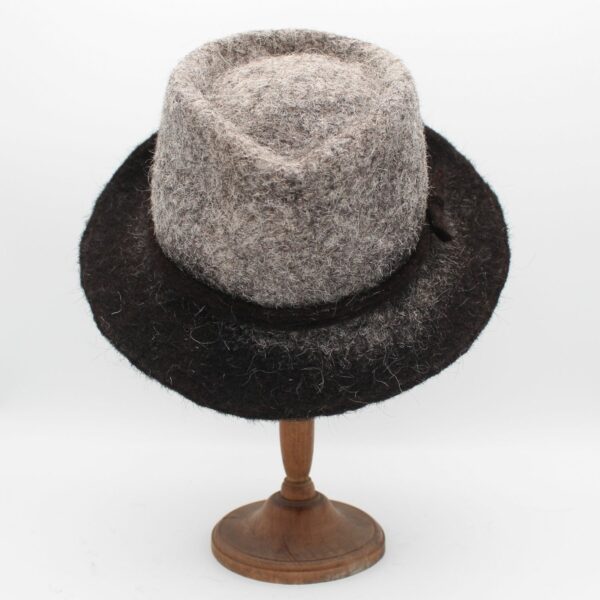 Biloba en laine Sarde - noir-gris bicolore - T56