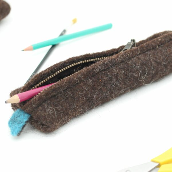 Trousse en laine Ouessant – Image 2
